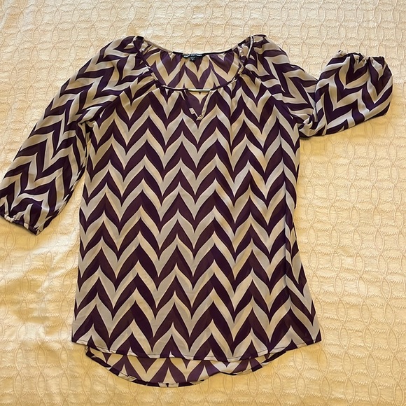 Unique Spectrum chevron purple and cream blouse - Picture 1 of 6